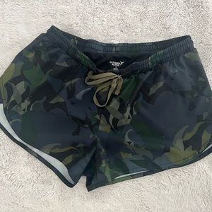 OLD NAVY CAMO RUNNING SHORTS